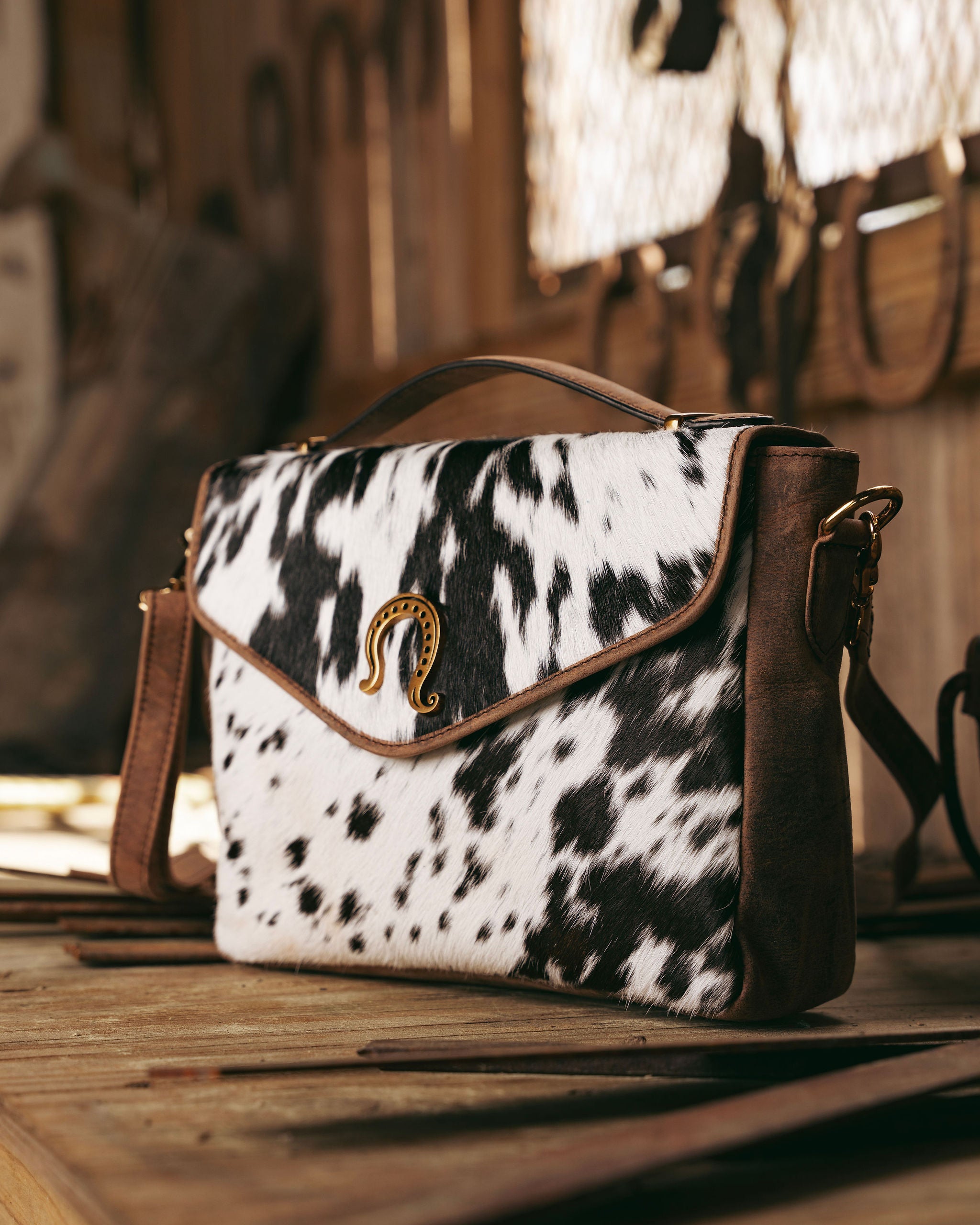 Clara Mesa Crossbody - Heritage Cowhide